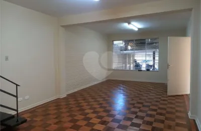 Casa com 3 quartos para alugar na Rua Michigan, 109, Brooklin, São Paulo