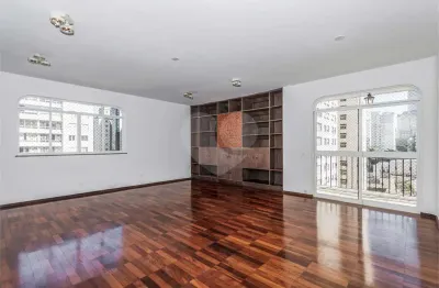 Apartamento com 4 quartos para alugar na Rua Padre João Manuel, 1089, Jardim América, São Paulo
