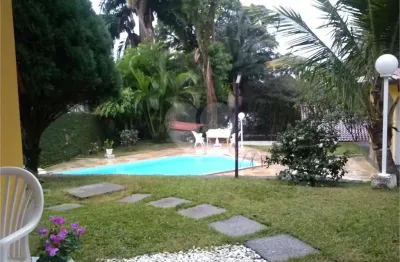 Casa com 4 quartos para alugar na Rua Andréa Del Sarto, 64, Horto, São Paulo