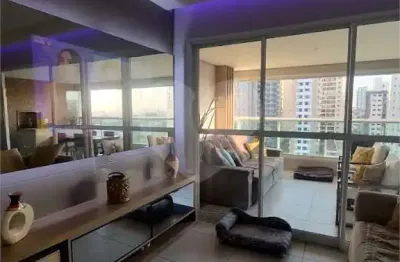 Apartamento com 3 quartos para alugar em Santa Teresinha, São Paulo 