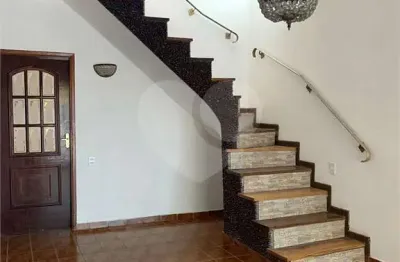 Casa com 3 quartos à venda na Rua Guihei Vatanabe, 141, Jardim Guedala, São Paulo