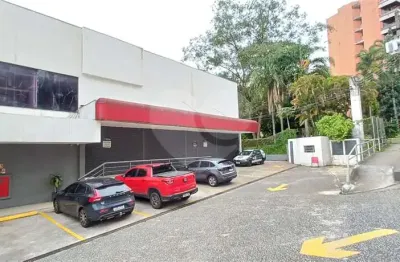 Prédio para alugar na Rua Professor José Horácio Meirelles Teixeira, 1090, Morumbi, São Paulo