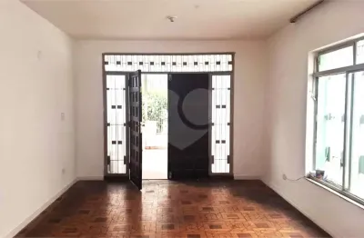 Casa comercial para alugar na Rua Cajaíba, 257, Pompéia, São Paulo