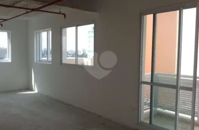 Sala comercial para alugar na Rua Voluntários da Pátria, 654, Santana, São Paulo