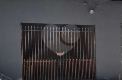 Casa com 2 quartos para alugar na Rua Geraldo Beting, 3, Santo Amaro, São Paulo