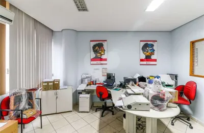 Prédio à venda na Rua Dom José de Barros, 264, Centro, São Paulo