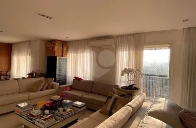 Apartamento com 3 quartos à venda no Jardim Guedala, São Paulo 