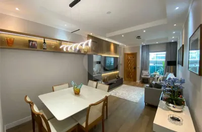 Casa com 3 quartos à venda na Rua Doutor Castro Ramos, 100, Vila Nivi, São Paulo