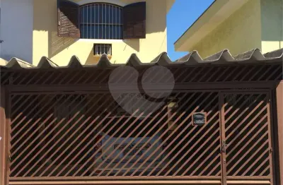 Casa com 3 quartos para alugar na Rua Manuel Querino, 159, Tremembé, São Paulo