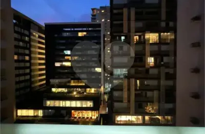 Apartamento com 1 quarto para alugar na Rua Coronel Artur de Paula Ferreira, 110, Vila Nova Conceição, São Paulo