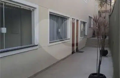 Casa em condomínio fechado com 2 quartos para alugar no Mandaqui, São Paulo 