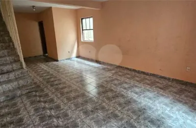 Casa com 3 quartos para alugar na Rua Sion, 115, Lauzane Paulista, São Paulo