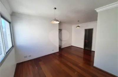 Apartamento 3 dormitórios-1  suite- 1 vaga- com 82m2 em moema