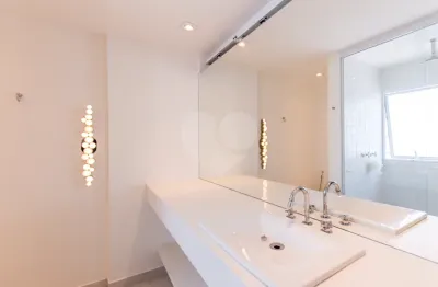 Apartamento com 2 quartos à venda na Avenida Chibarás, 380, Moema, São Paulo