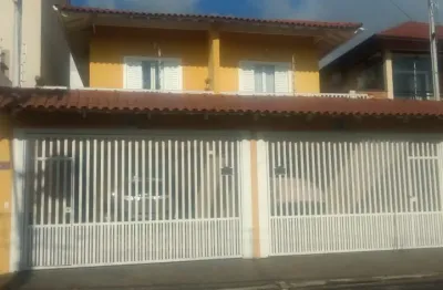 Sobrado em osasco, bairro jardim das flores, excelente local, 157m², mobiliado, 3 suítes, 4 vagas