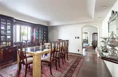 Casa com 3 quartos à venda em Alto de Pinheiros, São Paulo 