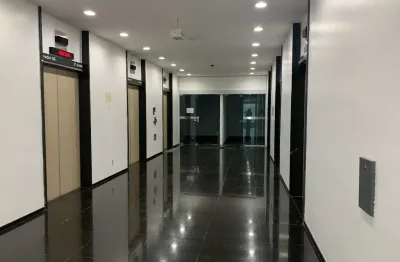 Sala comercial com 15 salas à venda na Avenida Maria Coelho Aguiar, 215, Jardim São Luís, São Paulo