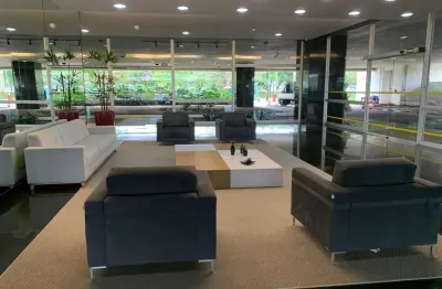 Sala comercial com 15 salas para alugar na Avenida Maria Coelho Aguiar, 215, Jardim São Luís, São Paulo