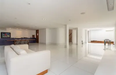 Casa com 4 quartos à venda na Rua Bennet, 652, Alto de Pinheiros, São Paulo