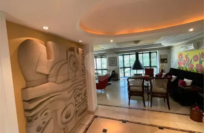 Casa com 3 quartos à venda na Praça General Oliveira Álvares, 45, Jardim das Bandeiras, São Paulo