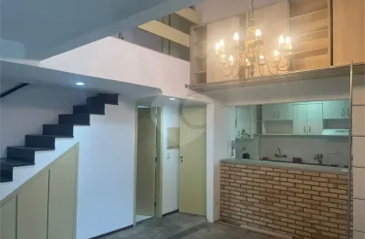 Apartamento com 2 quartos à venda na Rua Fradique Coutinho, 66, Pinheiros, São Paulo