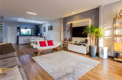 Casa com 4 quartos à venda na Rua Augusto Farina, 367, Jardim Bonfiglioli, São Paulo
