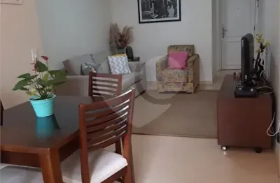 Apartamento com 2 quartos à venda na Alameda Jauaperi, 887, Moema, São Paulo
