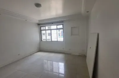 Apartamento com 2 quartos para alugar na Avenida Paes de Barros, 1667, Mooca, São Paulo