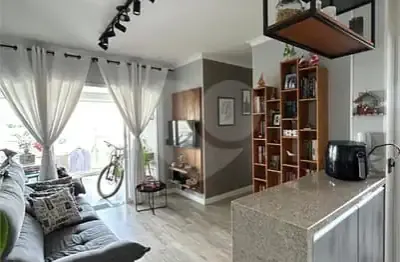 Apartamento com suíte, varanda e vaga de garagem pertinho do metrô jd.  são paulo