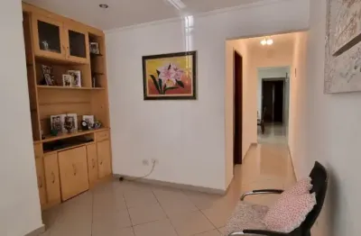 Casa terrea no imirim,2 dormitórios, 2 vagas,em rua fechada.