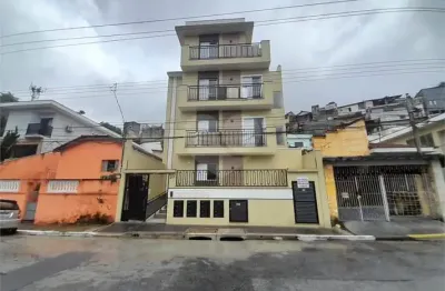 Apartamento novo com quintal ou planejados – parada inglesa – 2 dorms