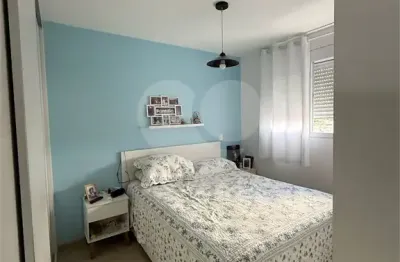 Apartamento 3 dormitorios no tucuruvi com uma suite