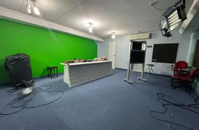 Prédio comercial - 12 salas - 14 vagas - venda e aluguel - 1150m²