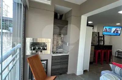 Apartamento a venda com varanda gourmet com churrasqueira em santana