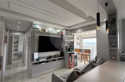 Apartamento  completo 2 dormitorios e 1 vaga  ao lado do shopping metrô tucuruvi