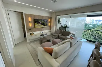 Apartamento em Santana, 72m², 2 vagas, decorado, lazer completo