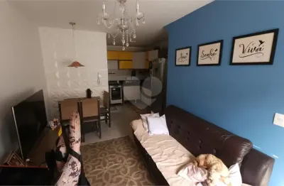Casa em condomínio fechado no jaçanã de 8 sobrados,  imóvel com 90 m2 sendo 2 dorms na parte de cima, e um sótão que compõe o terceiro dormitório.