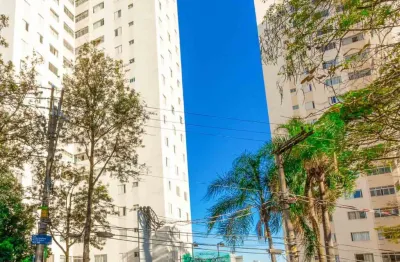 Excelente apartamento localizado no mandaqui, com 2 quartos, 1 banheiro, sala de estar, cozinha, área de serviço e 1 vaga fixa de garagem acessível no subsolo. são duas torres, cada uma com 1 elevador