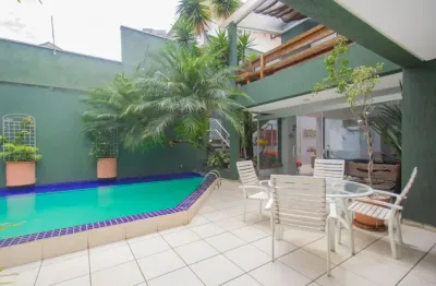 Casa com 3 quartos à venda na Rua Pascoal Vita, Vila Madalena, São Paulo