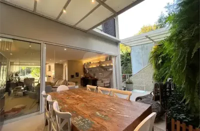 Casa em condomínio fechado com 3 quartos à venda na Rua Francisco Narcizo, Tremembé, São Paulo