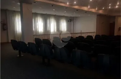 Prédio com 20 salas à venda na Rua Guacari, Vila São Geraldo, São Paulo