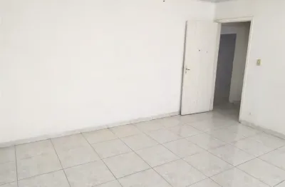 Barracão / Galpão / Depósito com 3 salas para alugar na Rua Bernardo Wrona, Jardim Pereira Leite, São Paulo