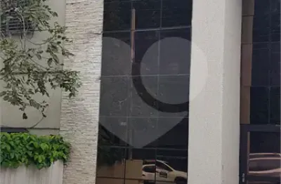 Prédio para alugar na Rua Conselheiro Saraiva, Santana, São Paulo