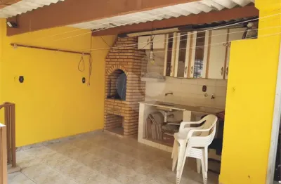 Sobrado 2 quartos 2 vagas a 50 metros da av. imirim proximo a igreja nossa senhora de fátima