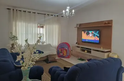 Casa com 3 quartos à venda na Rua Francisco Escobar, 102, Imirim, São Paulo