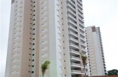 Lauzane apartamento no condomínio vida viva, vago com preço ótimo, iam começar uma reforma e resolveram vender. andar alto e uma vista livre  3 vagas varanda gourmet 3 quartos 1 suíte!