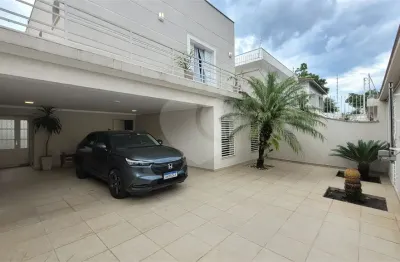 Casa com 4 quartos à venda na Avenida Locarno, 408, Jardim Leonor Mendes de Barros, São Paulo