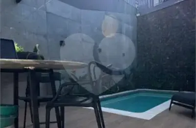 Casa com 3 quartos à venda na Rua Sena, Jardim Leonor Mendes de Barros, São Paulo