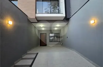 Casa com 4 quartos à venda na Rua São Silvino, 37, Vila Monumento, São Paulo