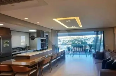 Apartamento com 3 quartos à venda na Rua Mota Pais, 228, Vila Ipojuca, São Paulo